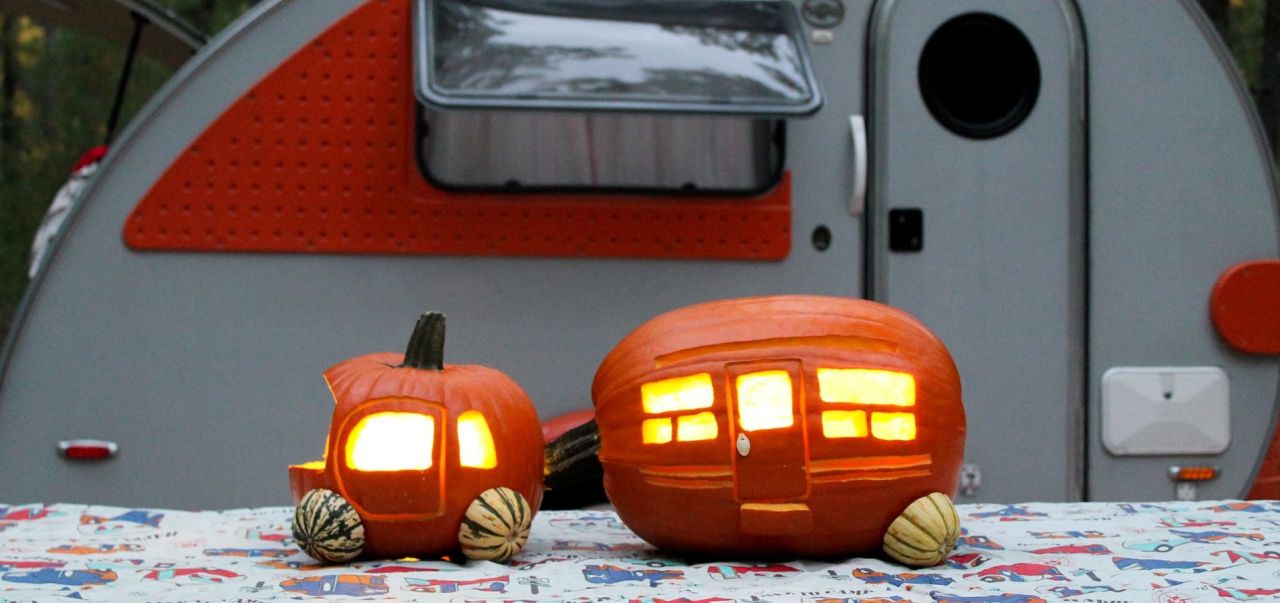 Jack-o-lantern for Halloween camper decoration