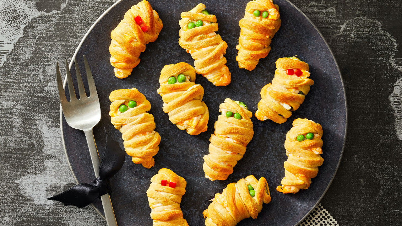 Mummy Jalapeño Poppers