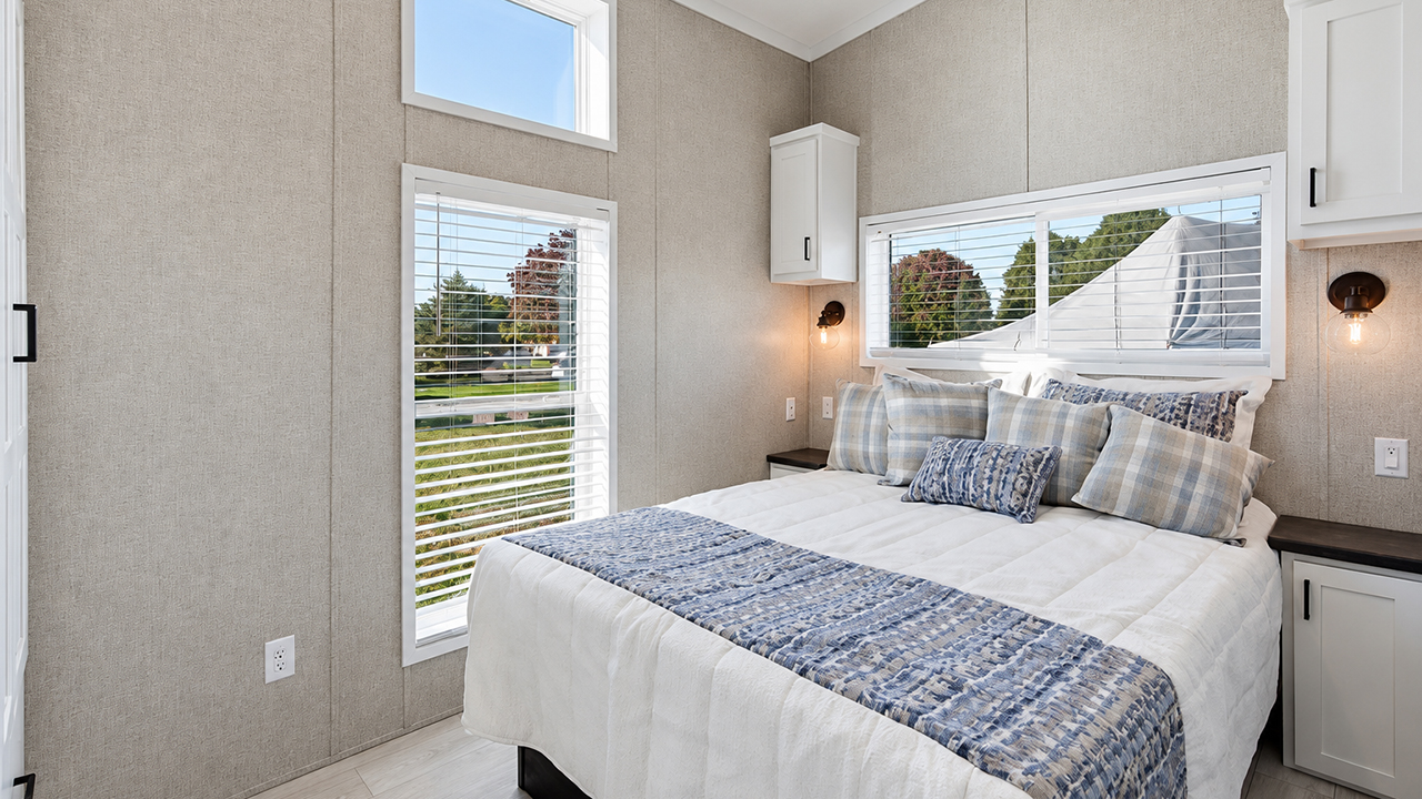 Northridge tiny house bedroom