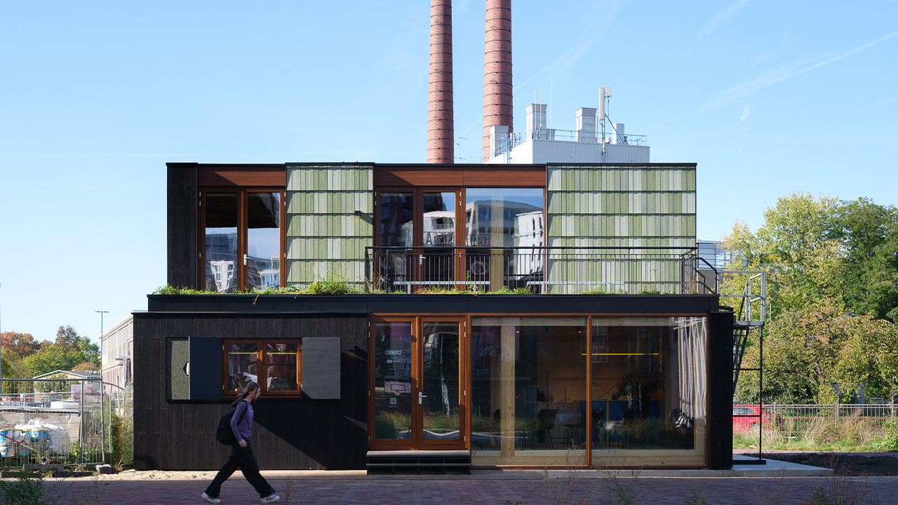 Carbon-Negative Recycled PVC Tile Cladding_prefabricated on site