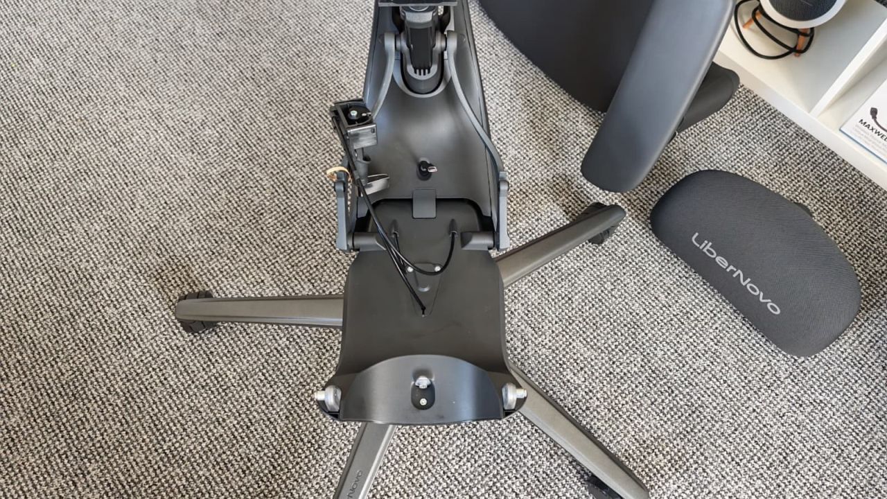 LiberNovo Maxis Airflow Review