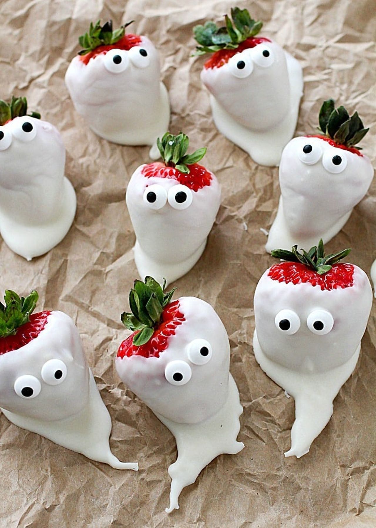 Chocolate Covered Strawberry Ghosts
