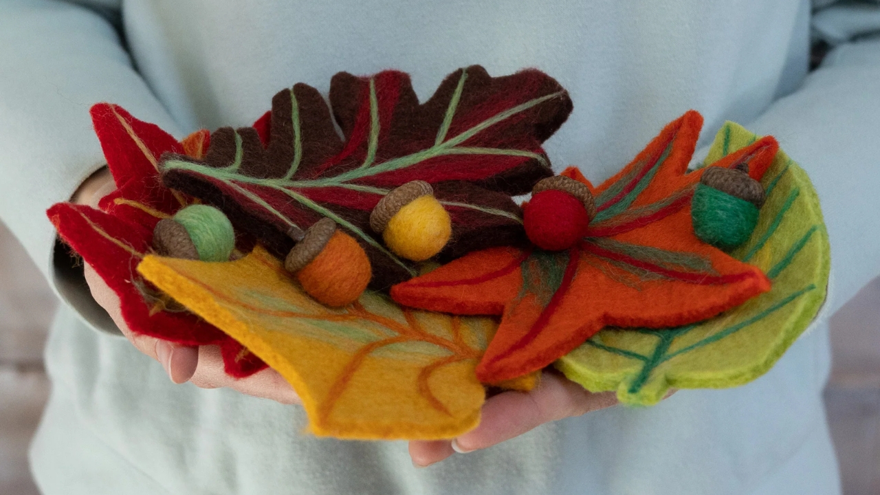 felt autumn leaves