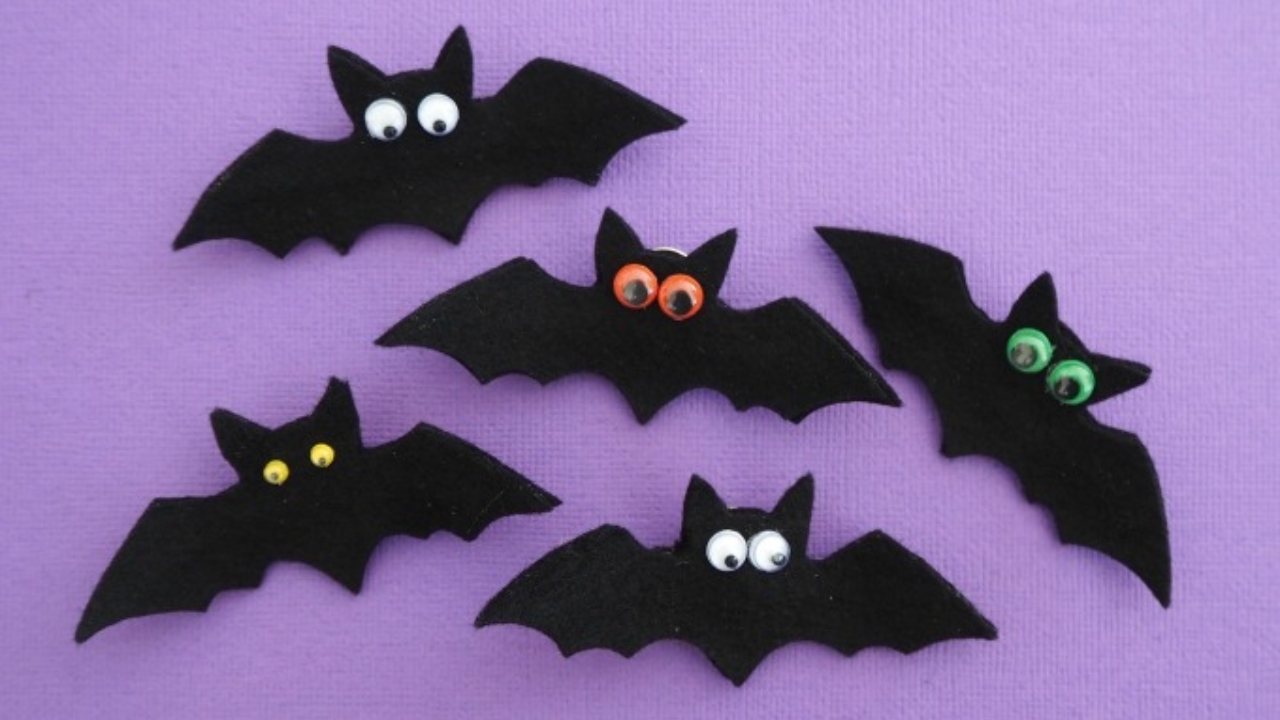 Felt Bat Decorations