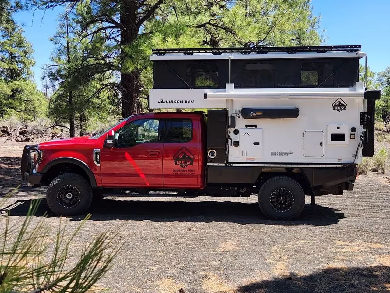 Hudson Bay Flatbed Pop-Up Truck Camper Fits Wet Bathroom, Without Cramping Up Kitchen