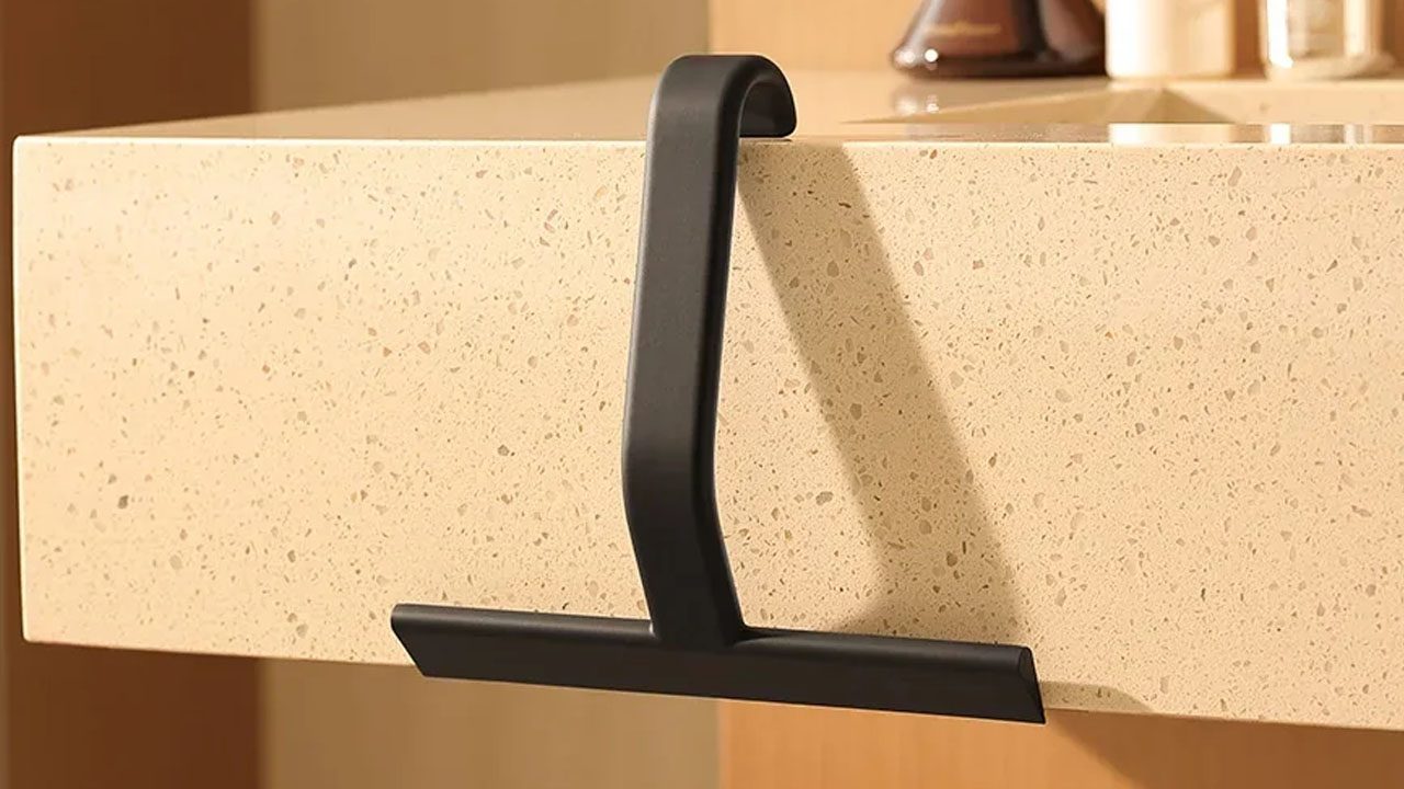 JustHang Compact Squeegee_built-in hook by dancemoon